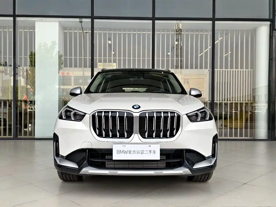 BMW X1 2025 sDrive25Li X Design Package фото 2