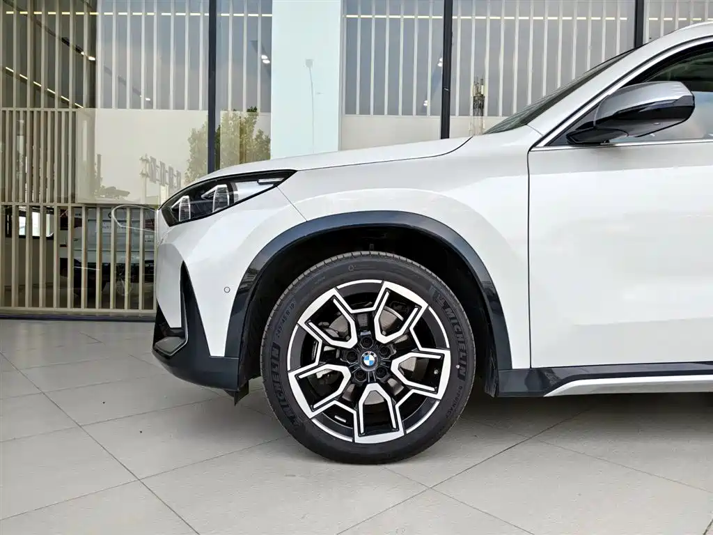 BMW X1 2025 sDrive25Li X Design Package фото 4