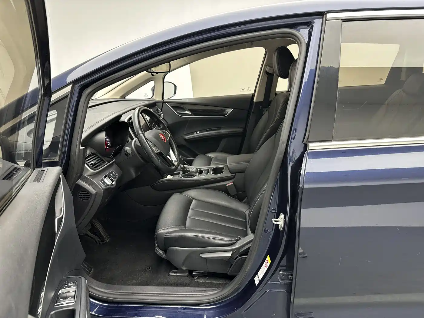 BYD Song MAX 2017 1.5T Auto Smart Luxury 7-Seater фото 16
