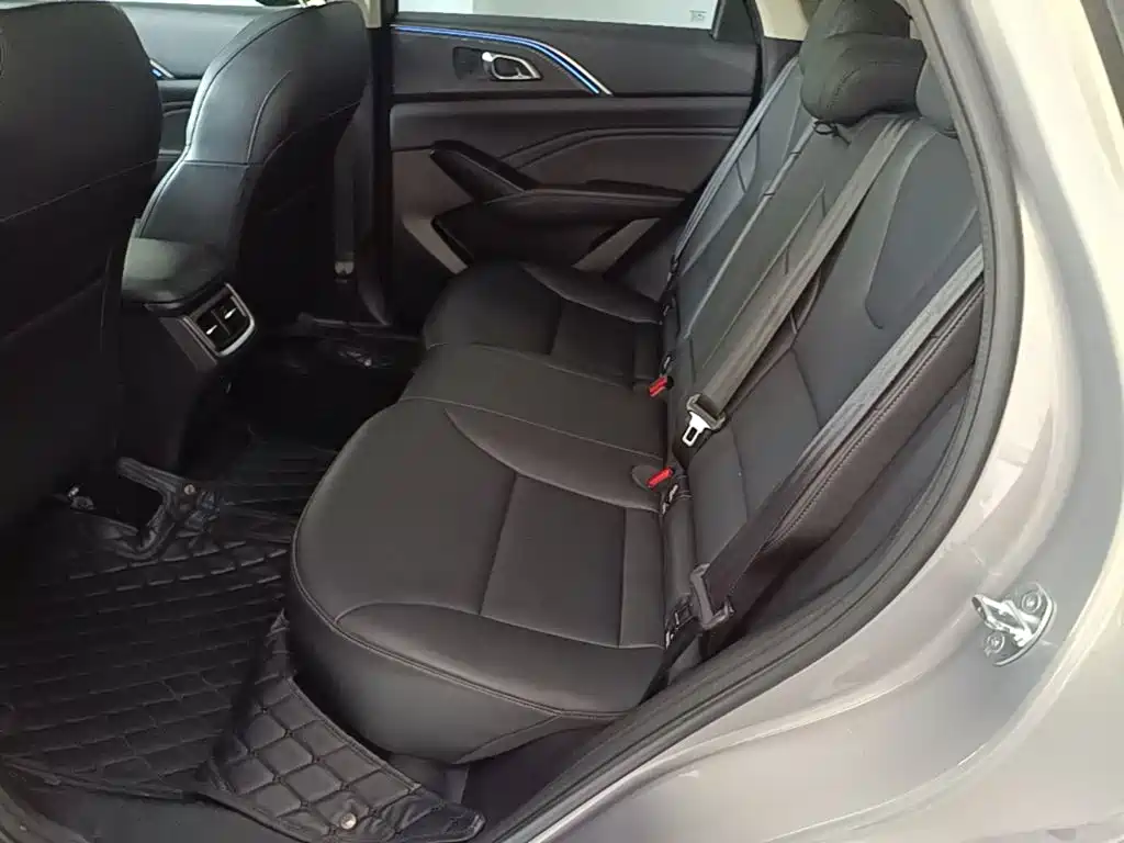 Haval Xiaolong MAX 2023 2023 1.5L Hi4 105 4WD Pilot Edition