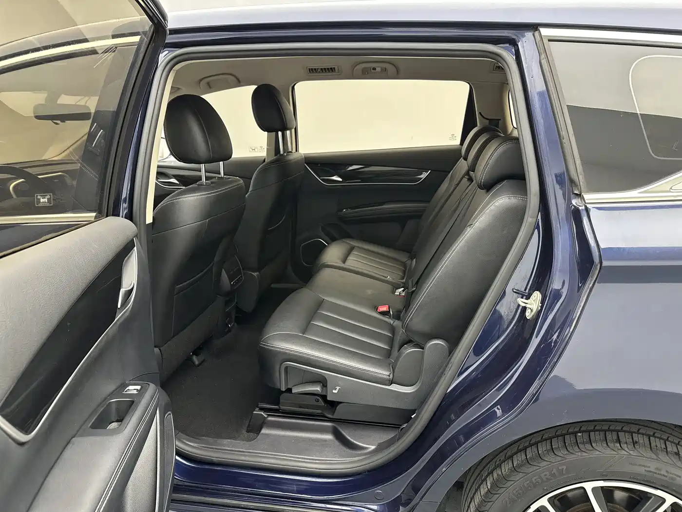 BYD Song MAX 2017 1.5T Auto Smart Luxury 7-Seater фото 15