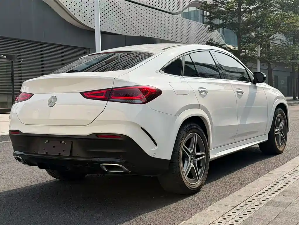 Mercedes-Benz GLE Coupe 2020 GLE 450 4MATIC Coupe SUV Fashion фото 18