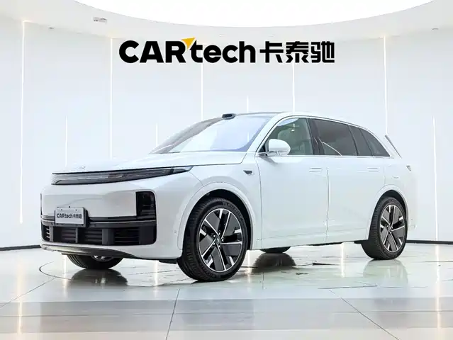 Li Auto L7 2025
