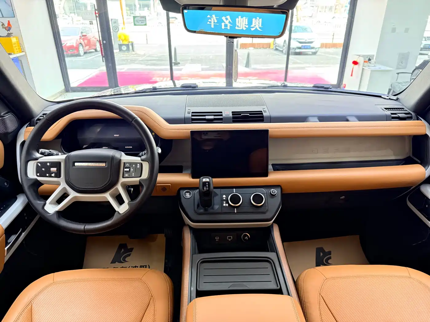 Land Rover Defender 2024 90 3.0T P400 HSE фото 11