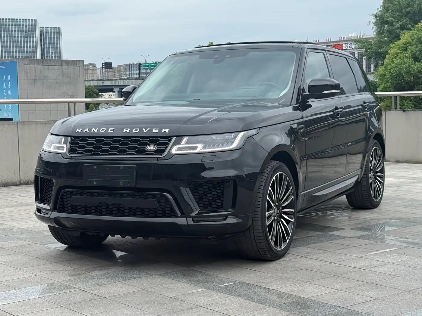 Land Rover Range Rover Sport 2019 3.0 L6 HSE DYNAMIC