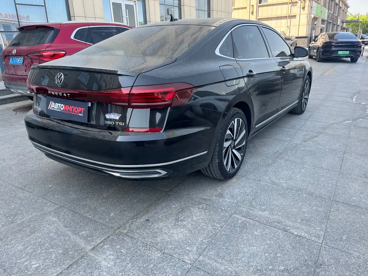 Volkswagen Passat 2024 380TSI Dragon Soaring Edition фото 2