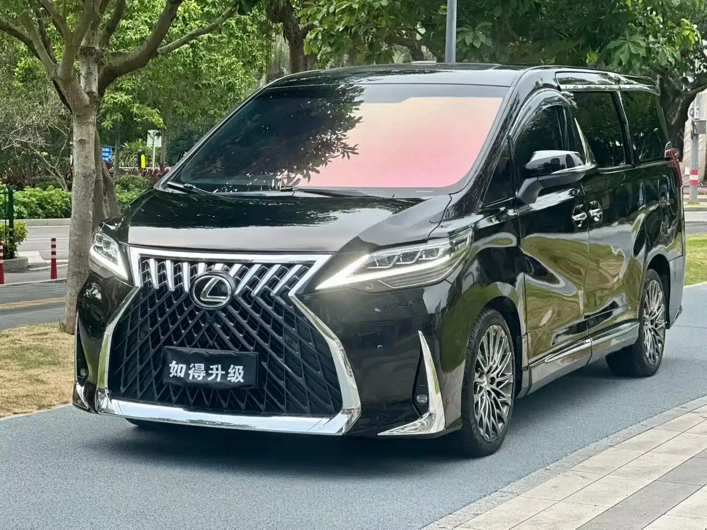 Toyota Alphard 2012 3.5L Luxury Edition