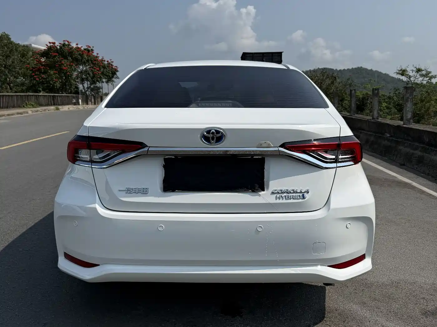 Toyota Corolla 2024 Model 1.8L Smart Hybrid Pioneer Edition фото 8