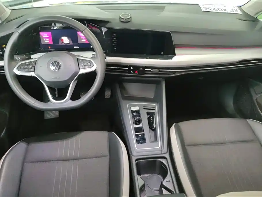 Volkswagen Golf 2021 280TSI DSG Pro фото 12