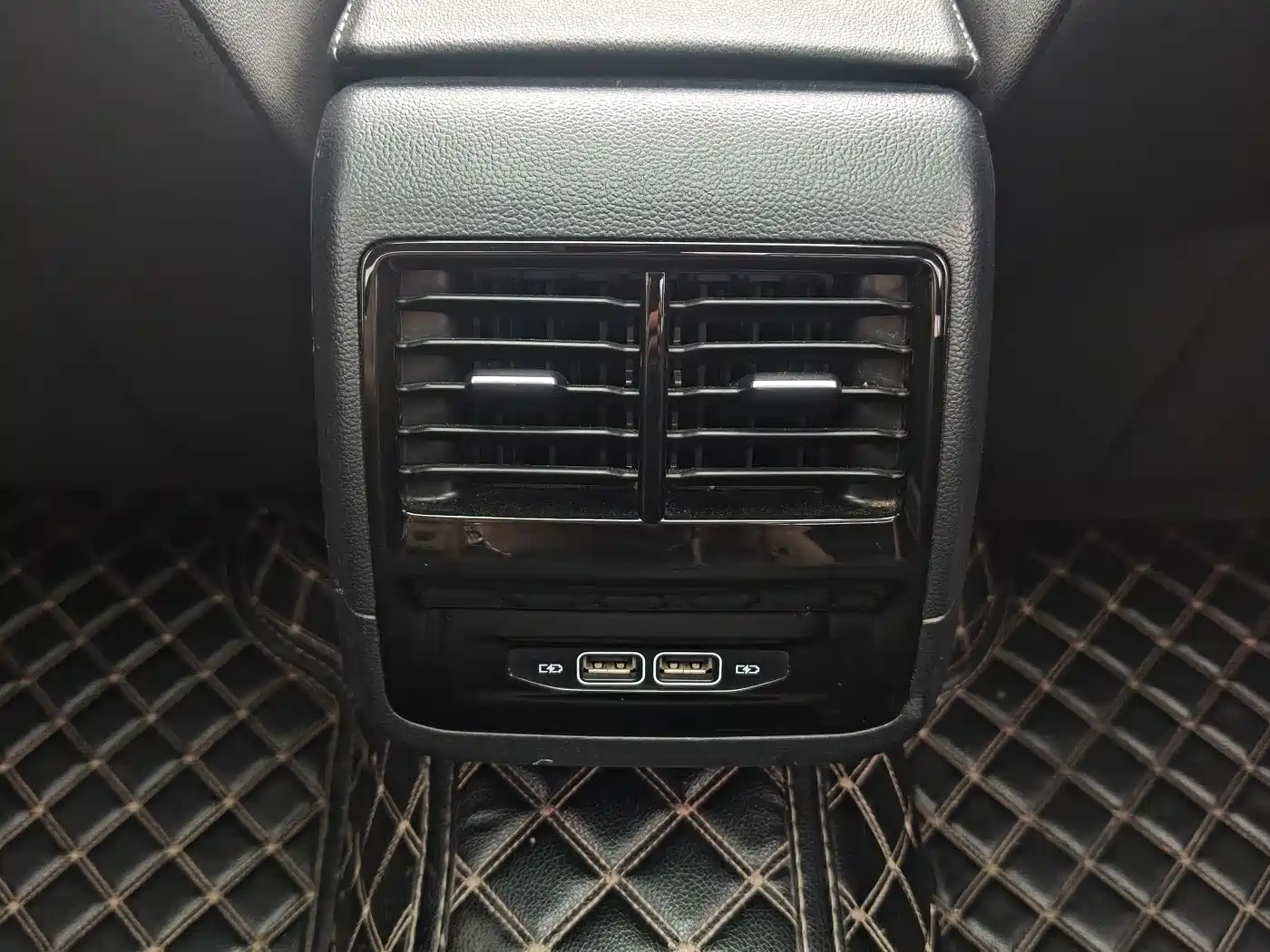 Volkswagen Sagitar 2019 280TSI DSG Comfort Edition China VI фото 12