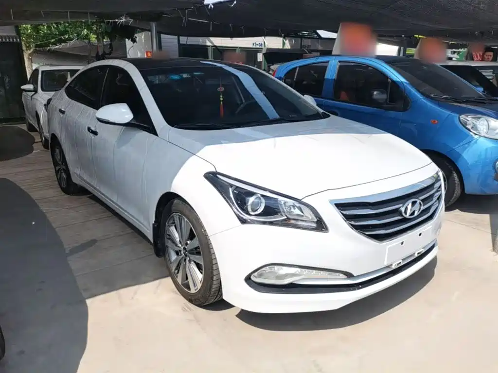 Hyundai Mistra 2016 1.8L Automatic Smart GLS фото 4