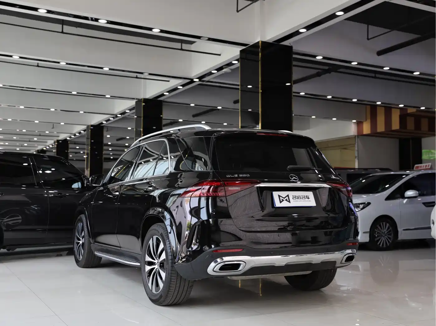 Mercedes-Benz GLE 2024 GLE 350 4MATIC Fashion фото 15