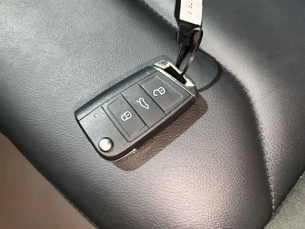 Volkswagen Tiguan L 2018 280TSI Automatic 2WD Comfort фото 9