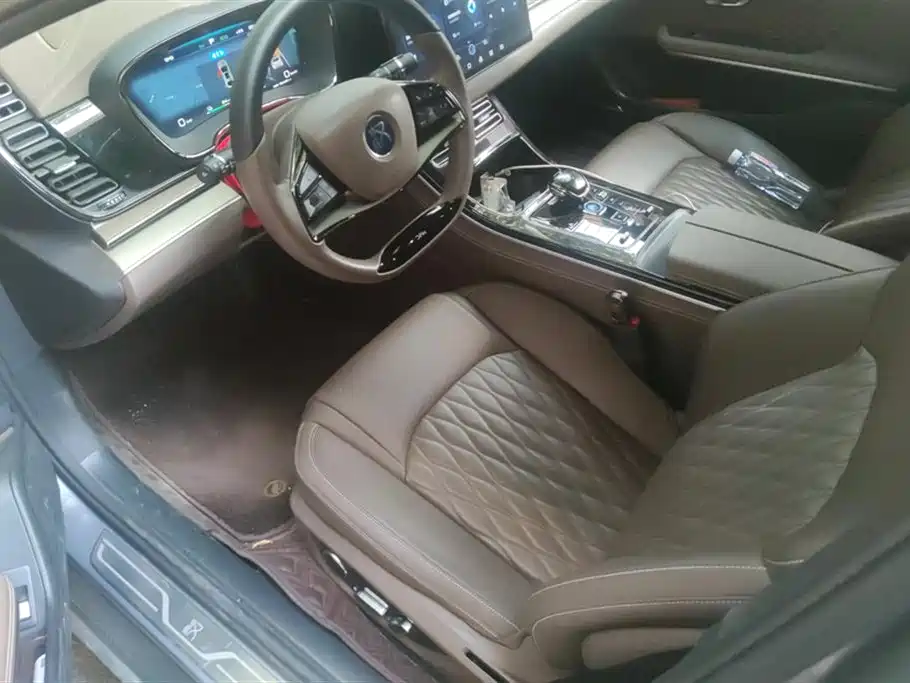 BYD Han 2023 DM-i Champion Edition 121KM Premium фото 9