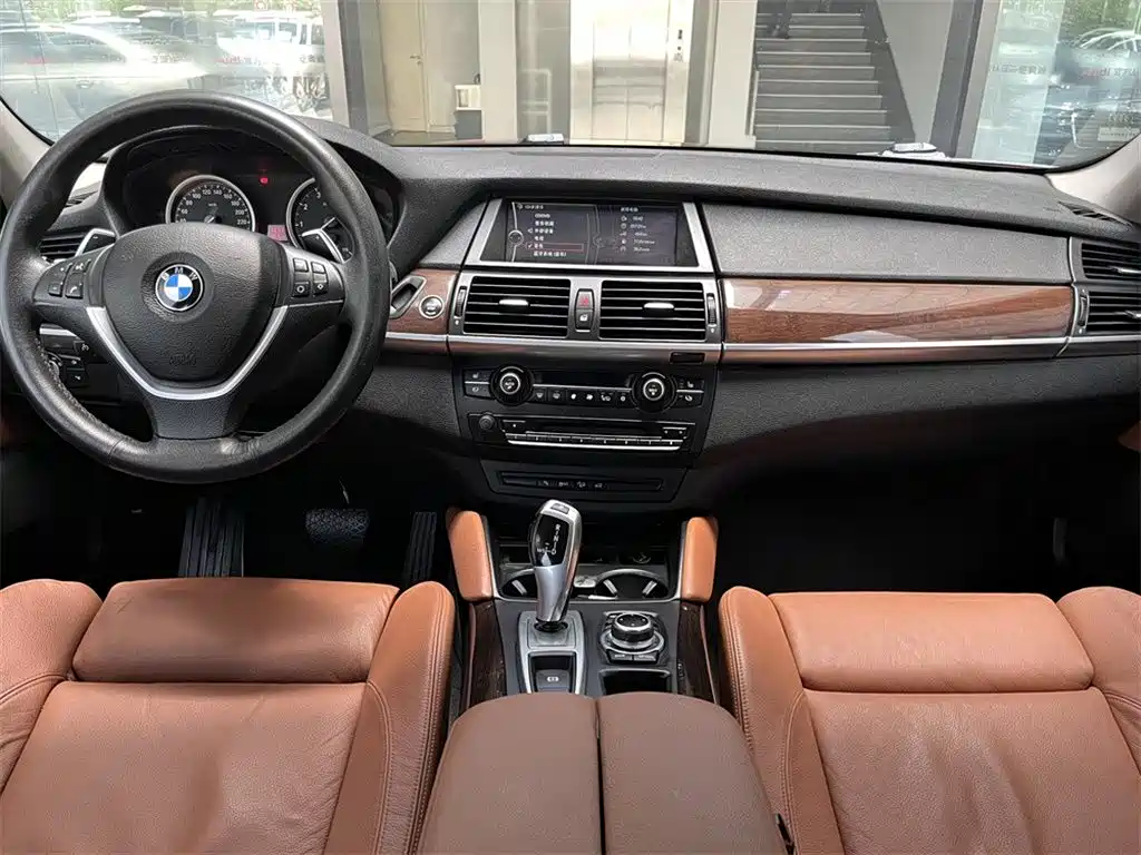 BMW X6 2014 xDrive35i Sport фото 6