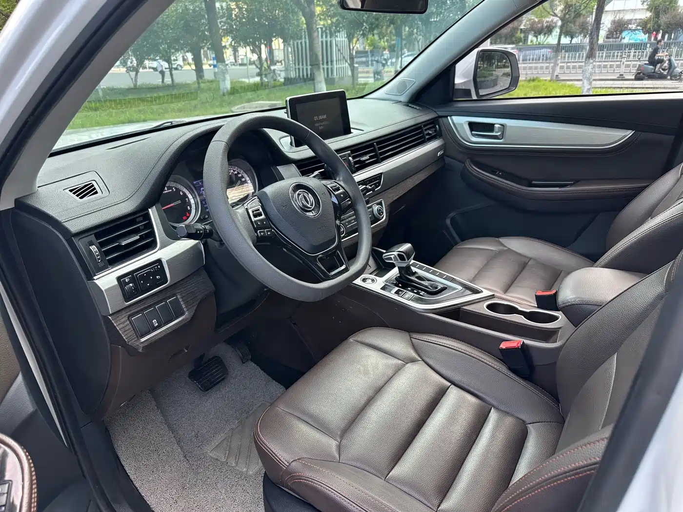 Dongfeng Fengxing Jingyi X5 2018 2017 Power Series 1.5T CVT Luxury