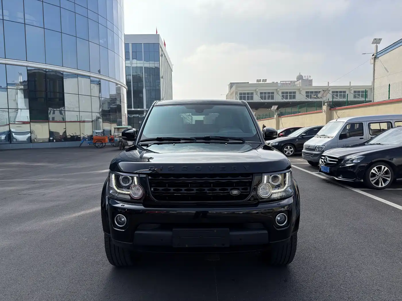 Land Rover Discovery 2015 3.0 SC V6 SE