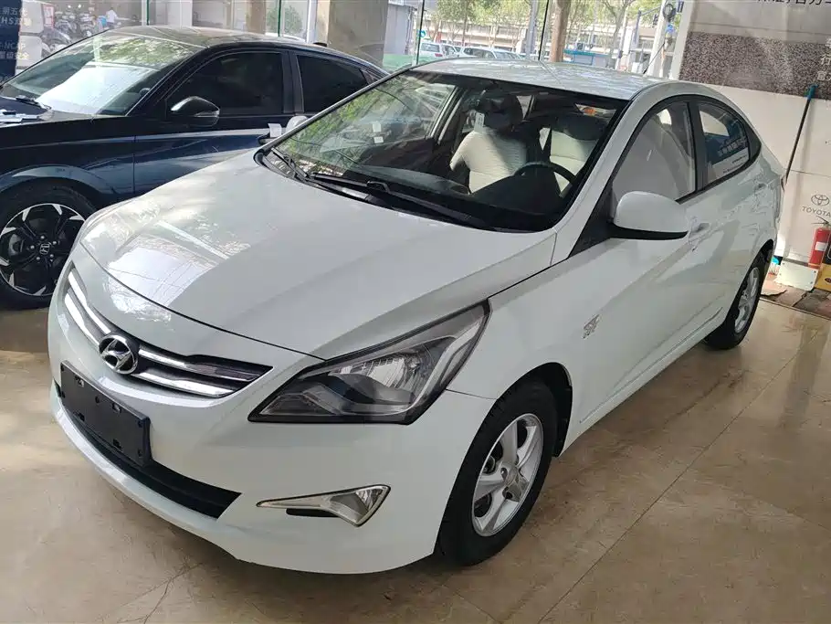 Hyundai Verna 2014 1.4L Automatic Smart GLS