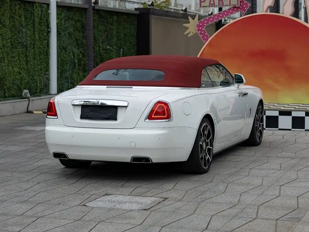 Rolls-Royce Dawn 2020 2018 6.6T Standard