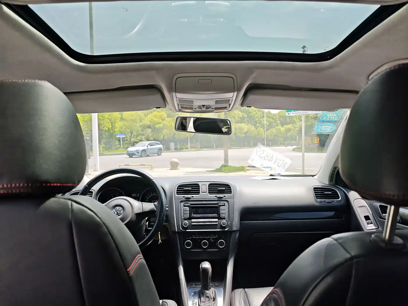 Volkswagen Golf 2012 1.4TSI Automatic Comfort фото 11