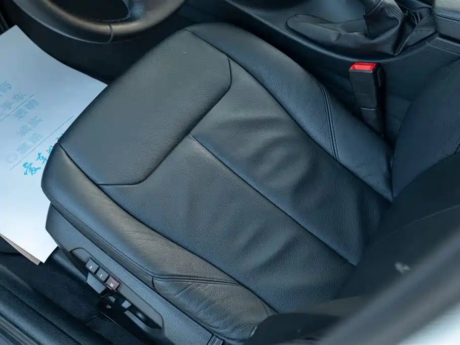 BMW 3 Series 2014 320i Fashion фото 39