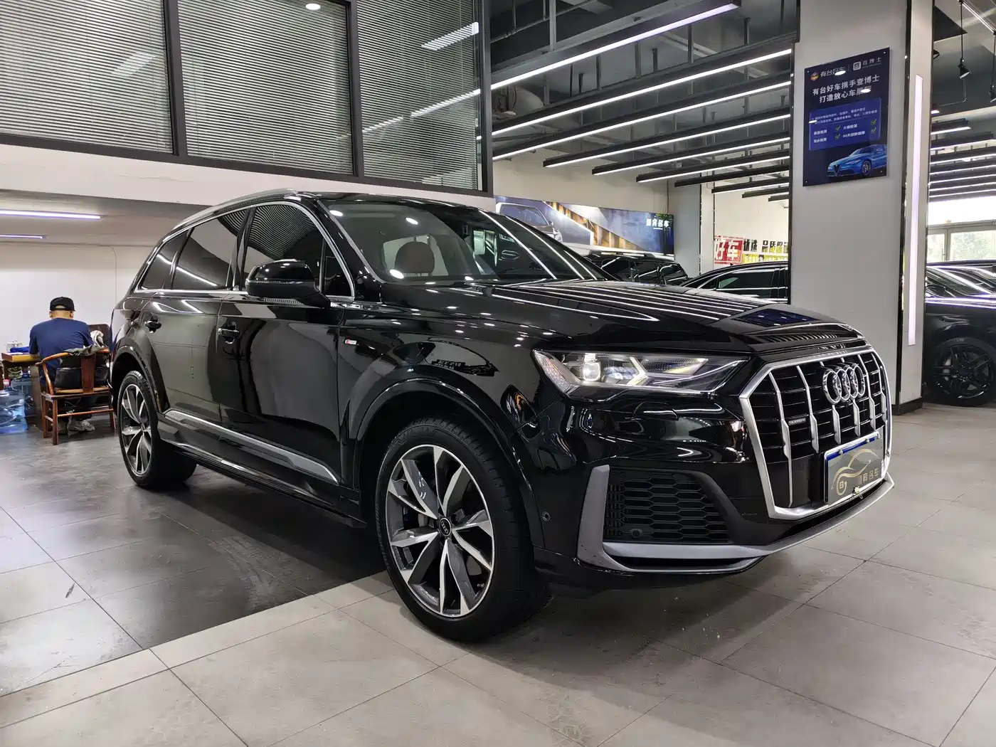 Audi Q7 2022 55 TFSI quattro S line Sport