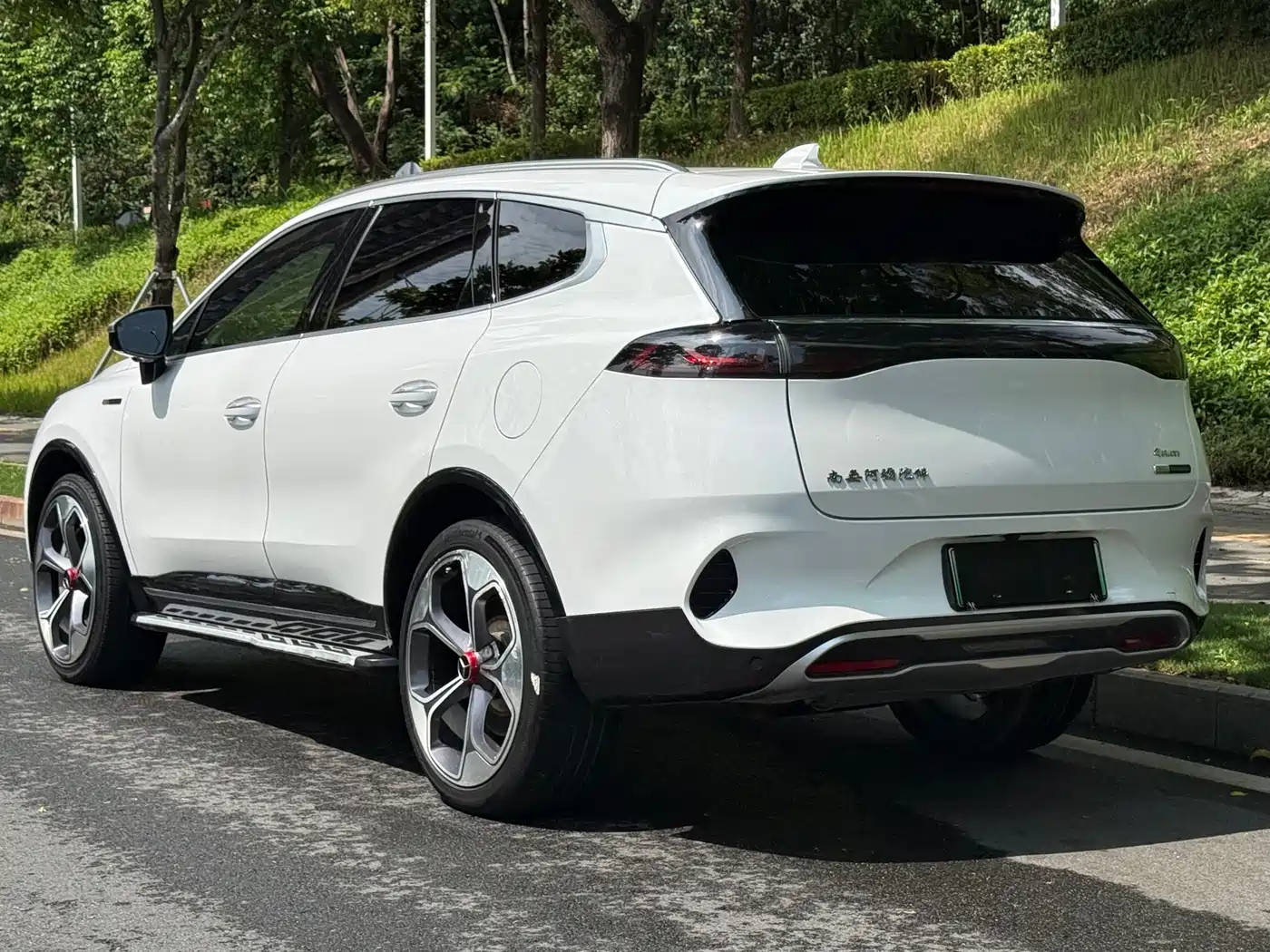 Denza X 2020 Model PHEV Flagship Edition фото 4