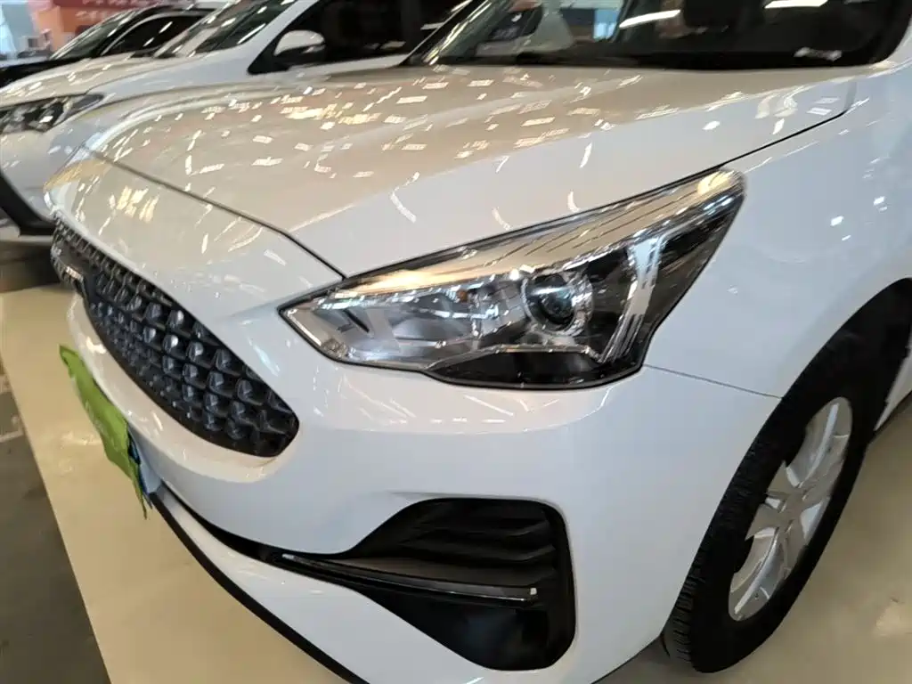 Haval M6 2019 1.5T DCT 2WD Value Edition (China VI) фото 21