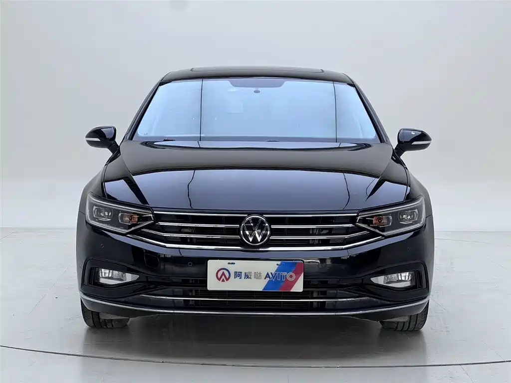 Volkswagen Magotan 2020 280TSI DSG Comfort фото 2