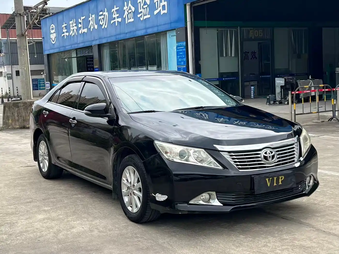 Toyota Camry 2013 2.5G Comfort фото 3