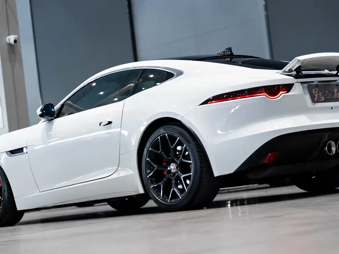 JAGUAR F TYPE