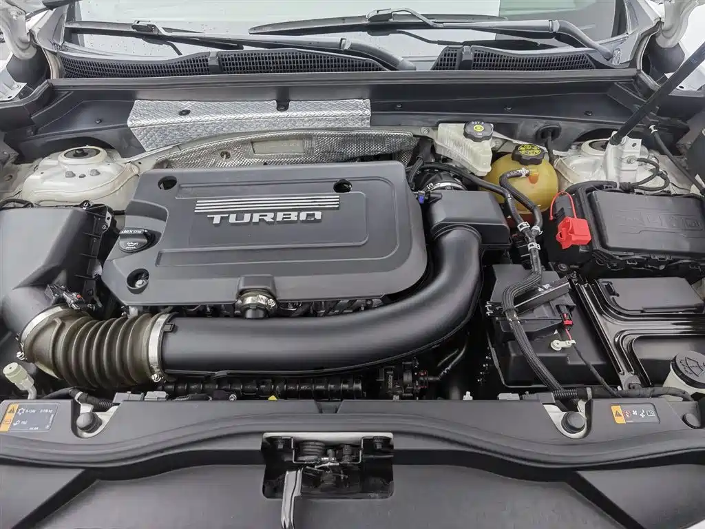 Cadillac XT4 2018 Model 28T 2WD Luxury фото 6