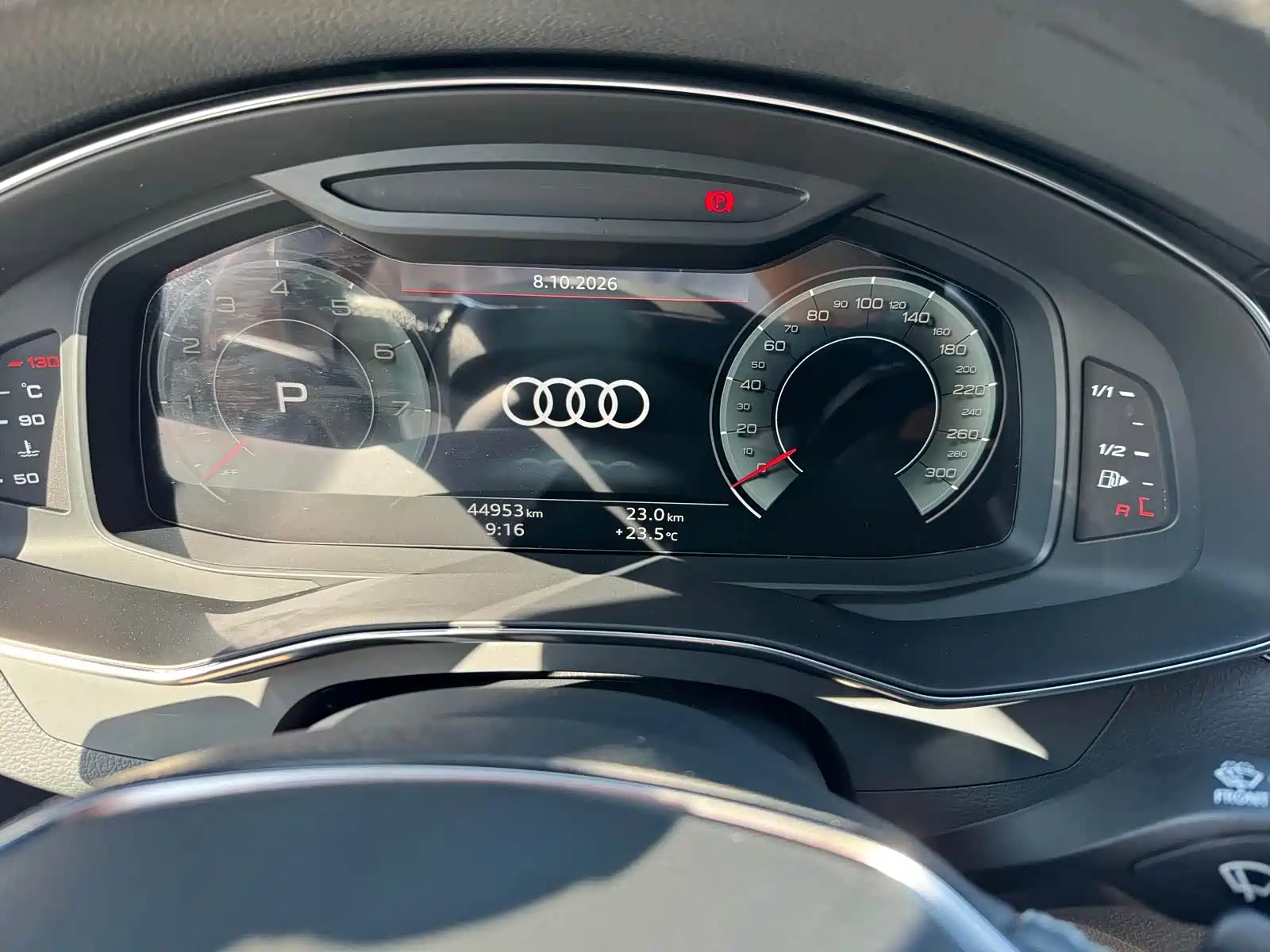 Photo 10 - Audi A7L