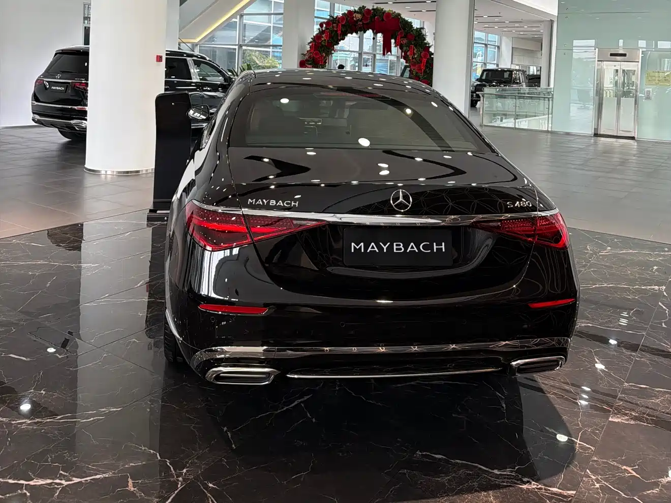 Mercedes-Benz Maybach S-Class 2026 S 480 4MATIC фото 3