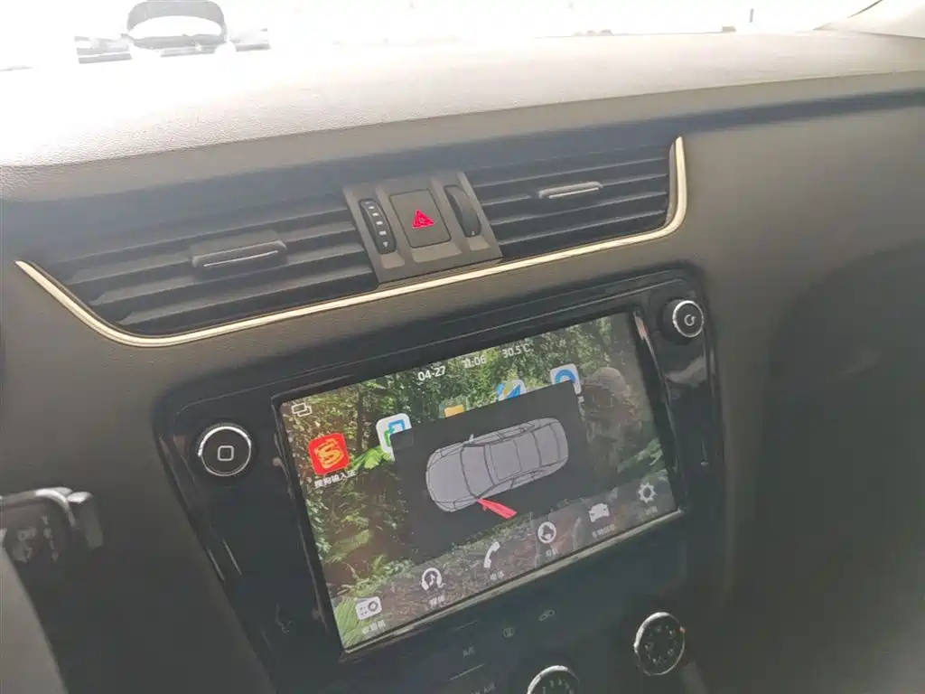 Škoda Octavia 2018 TSI230 DSG Comfort Edition фото 13