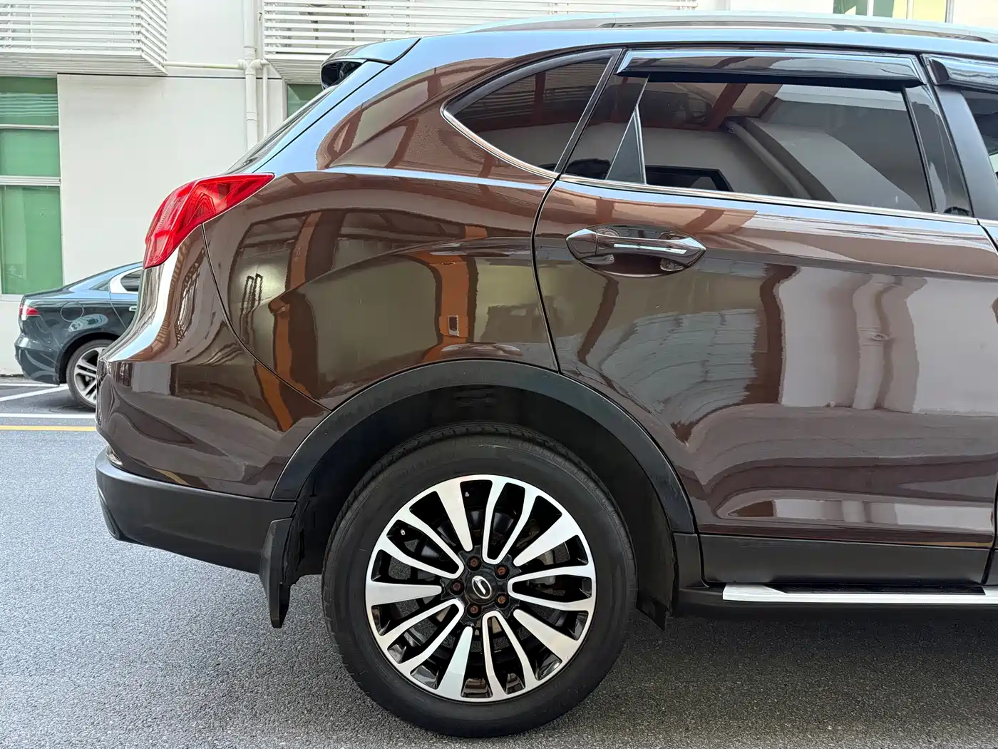 GAC Trumpchi Trumpchi GS5 Super 2016 2016 2.0L Auto 2WD Anniversary Edition