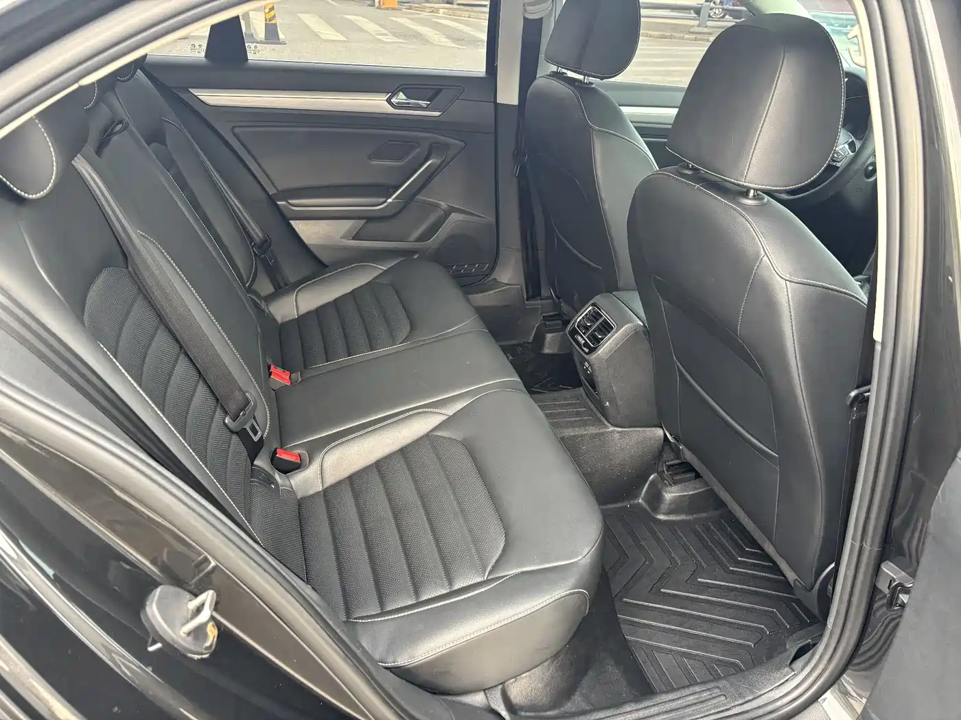 Volkswagen Lamando 2021 280TSI DSG Comfort Edition фото 17