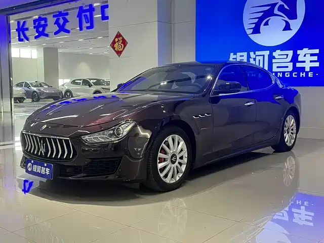 MASERATI GHIBLI