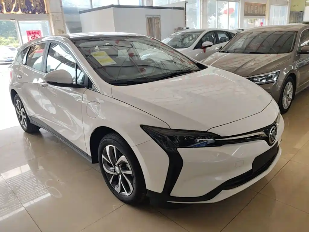 2026 Buick Velite 6