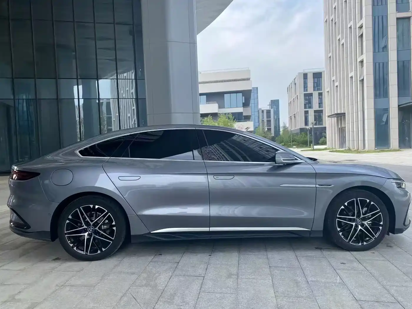 BYD Han 2025 2025 Model EV 605KM Premium Version