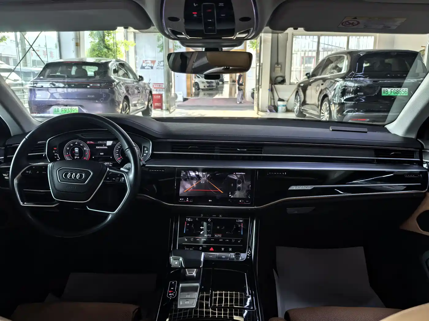 Audi A8 2024 Model A8L 50 TFSI quattro Premium Selection фото 14