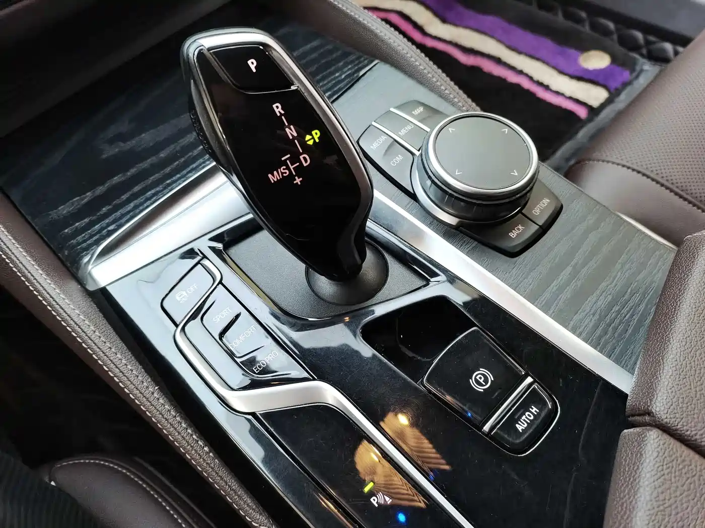 BMW 5 Series 2021 Facelift 530Li Leading M Sport Package фото 26