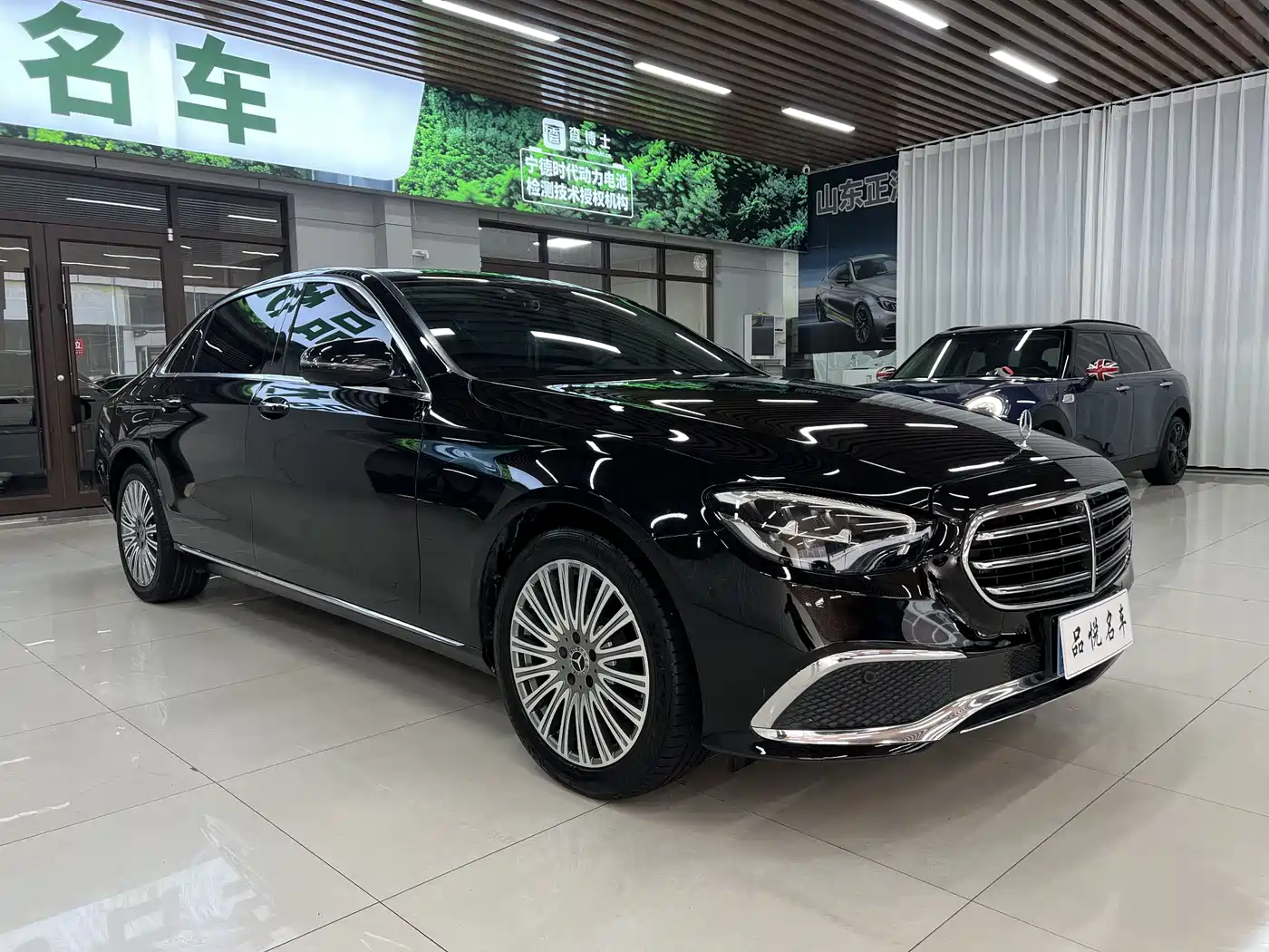 Mercedes-Benz E-Class 2021 E 300 L Fashion фото 3