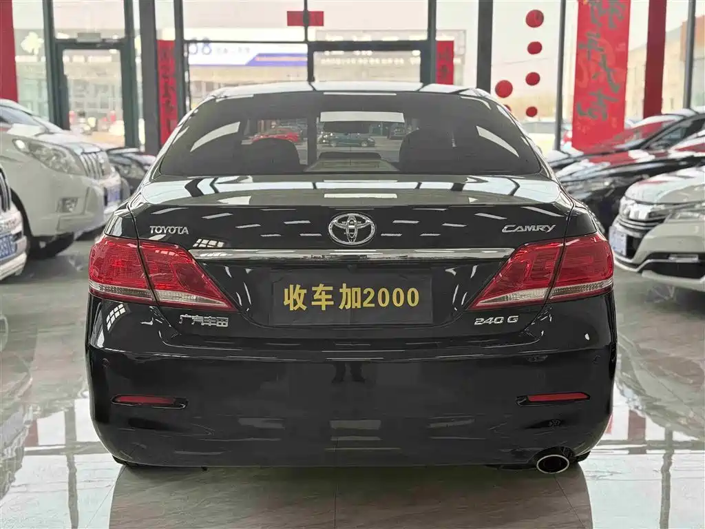 Toyota Camry 2010 240G Luxury Edition фото 7