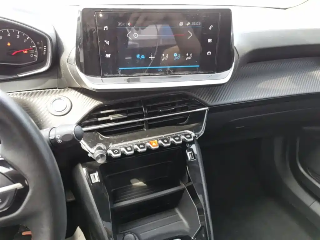 Peugeot 2008 2022 230THP THE ONE фото 20
