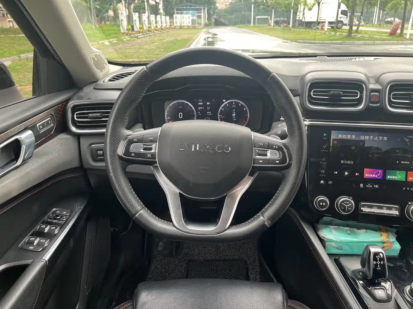 Lynk & Co 02 2018 2.0T DCT AWD Pro Edition China V фото 14