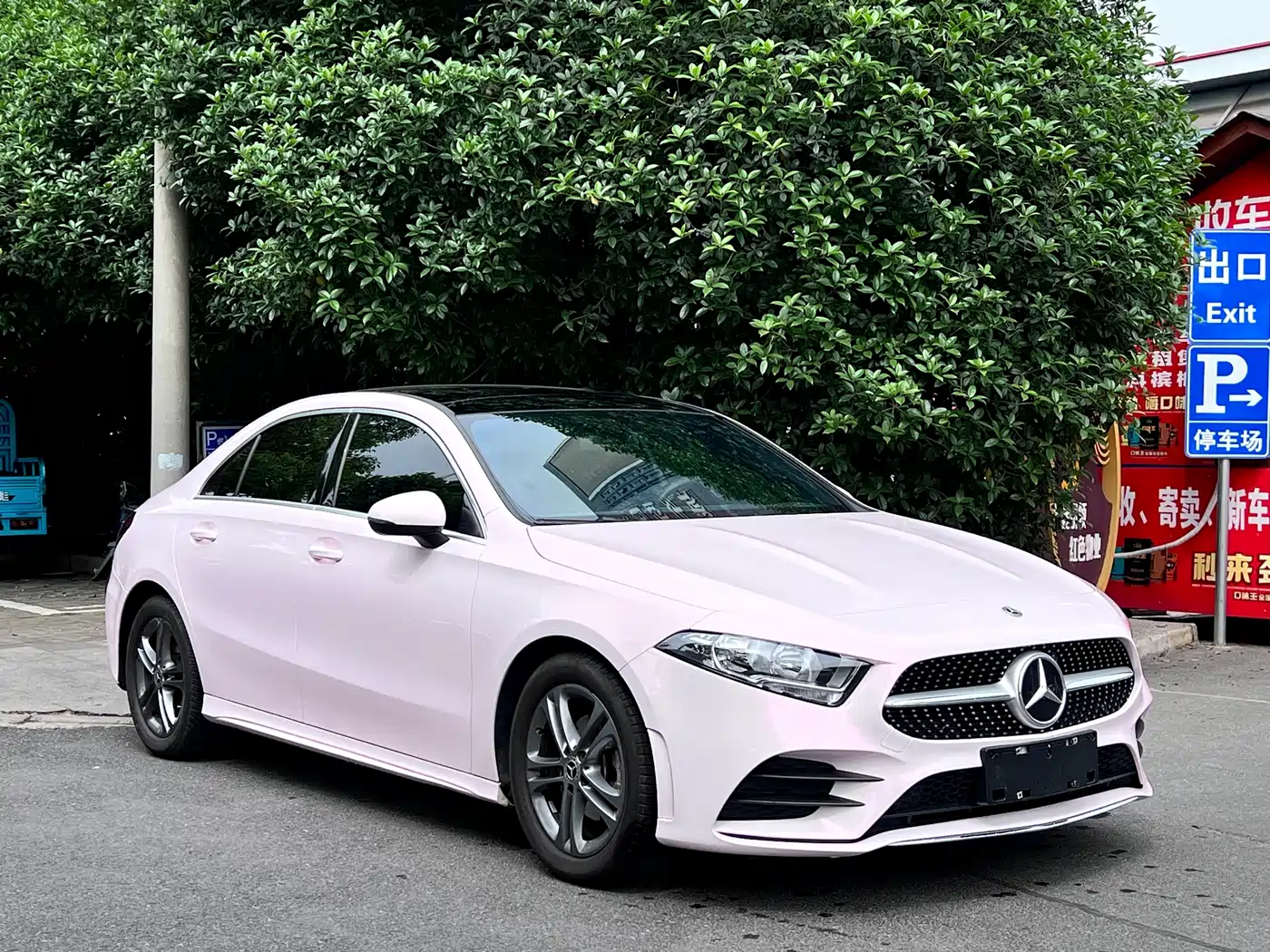 Mercedes-Benz A-Class 2020 Second Facelift A 180 L Sport Sedan фото 3