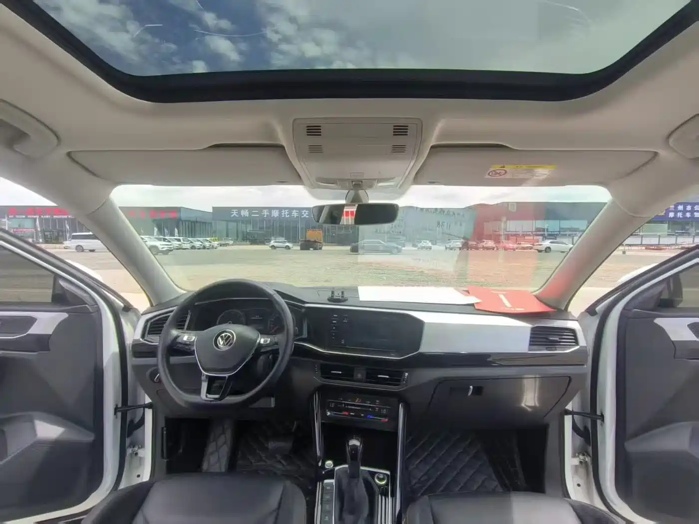 Volkswagen Tayron 2020 330TSI 2WD Luxury Smart Edition фото 9