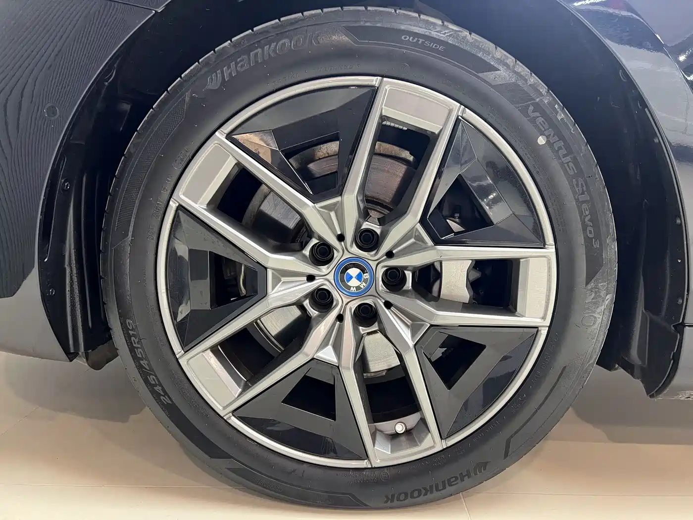 BMW i5 2024 eDrive 35L Luxury Package фото 22