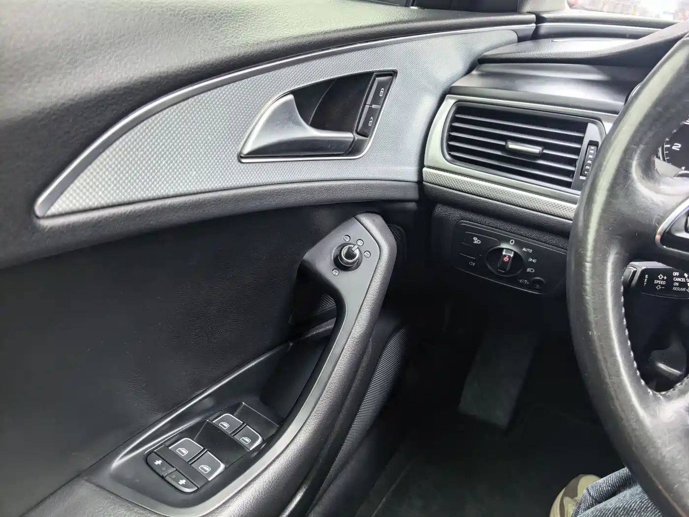 Audi A6L 2015 TFSI Millionth Anniversary Intelligent Leader Type фото 11